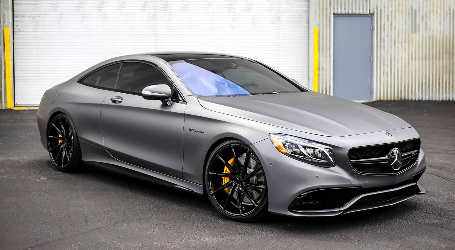 Мерседес s63 s